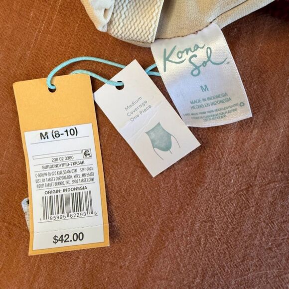 Kona Sol Crinkle Ribbed Scoop Tie Back Swimsuit in Burgundy Red Size Medium NWT - Picture 11 of 12